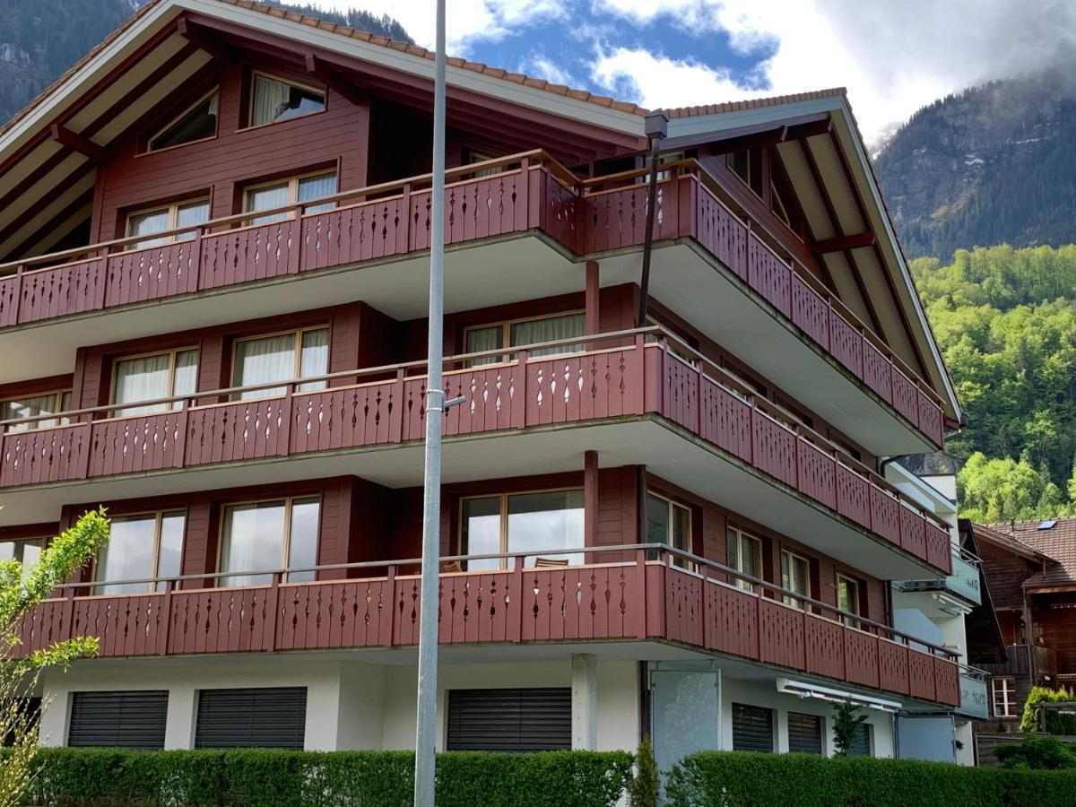 Seehaus Lake View 3-Bedroom Apartment Iseltwald Exteriér fotografie