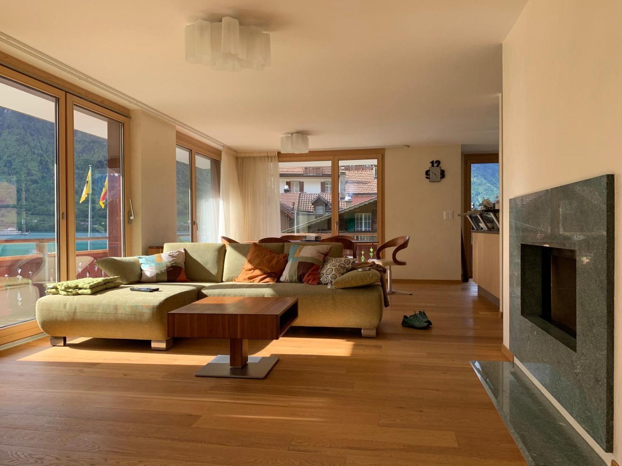 Seehaus Lake View 3-Bedroom Apartment Iseltwald Exteriér fotografie
